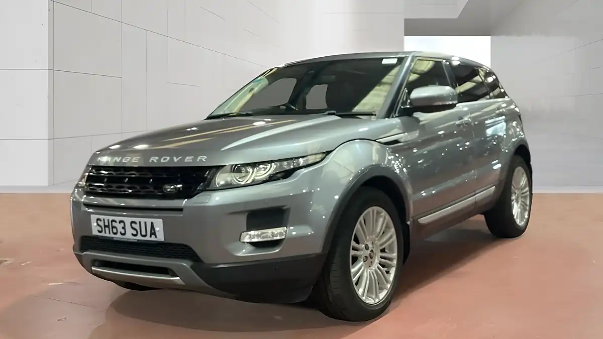 Used 2013 Land Rover Range Rover Evoque Prestige Grey - Interior and Exterior details 8