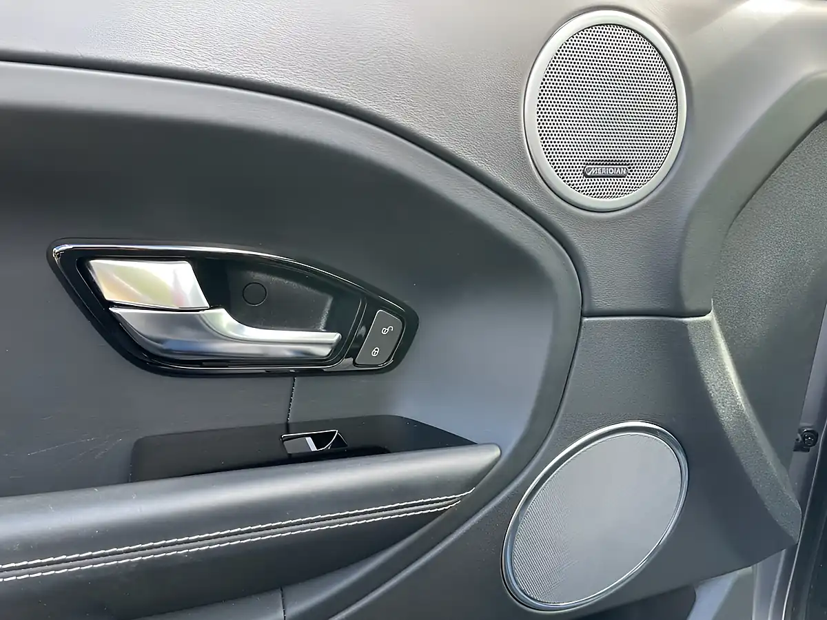 Used 2013 Land Rover Range Rover Evoque Prestige Grey - Interior and Exterior details 18