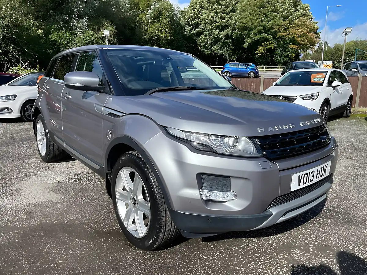 Used 2013 Land Rover Range Rover Evoque Prestige Grey - Interior and Exterior details 4