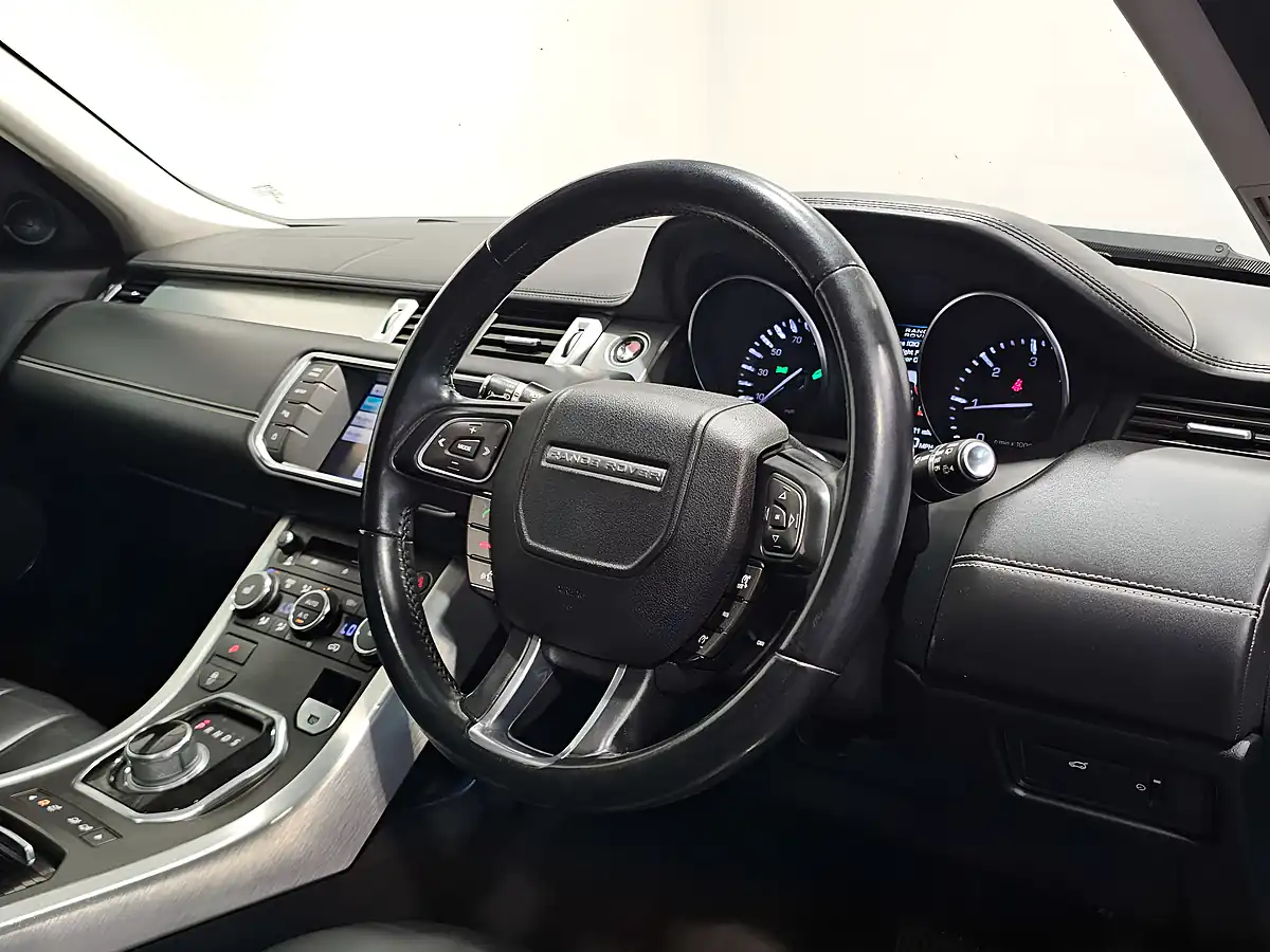 Used 2013 Land Rover Range Rover Evoque Prestige Orkney Grey - Interior and Exterior details 2