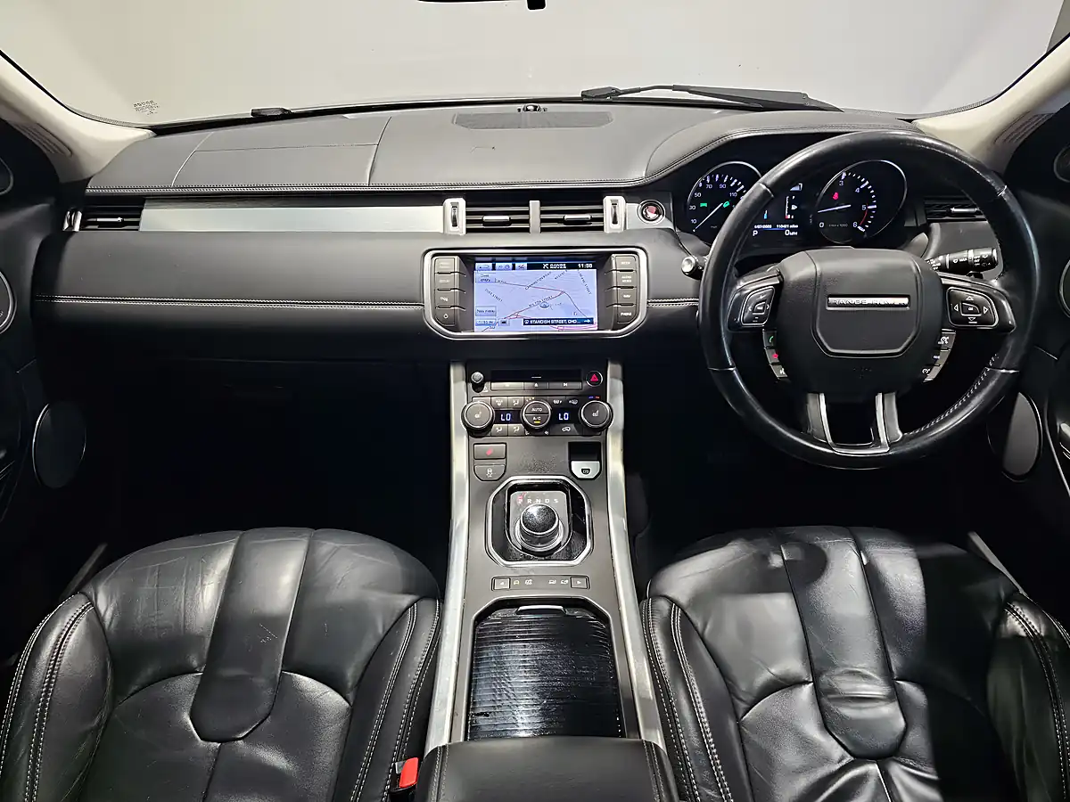 Used 2013 Land Rover Range Rover Evoque Prestige Orkney Grey - Interior and Exterior details 4