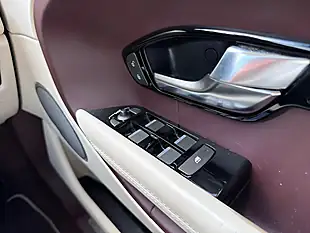 Used 2013 Land Rover Range Rover Evoque Prestige Red - Interior and Exterior details 14
