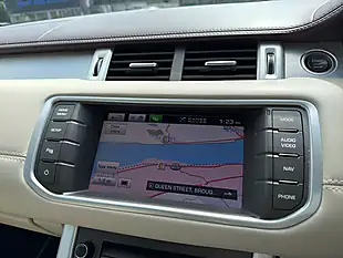 Used 2013 Land Rover Range Rover Evoque Prestige Red - Interior and Exterior details 16