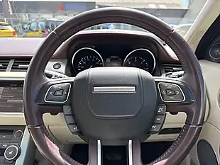 Used 2013 Land Rover Range Rover Evoque Prestige Red - Interior and Exterior details 19