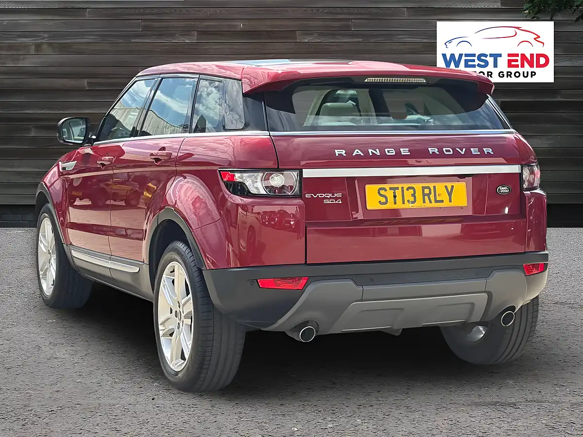 Used 2013 Land Rover Range Rover Evoque Prestige Red - Interior and Exterior details 3