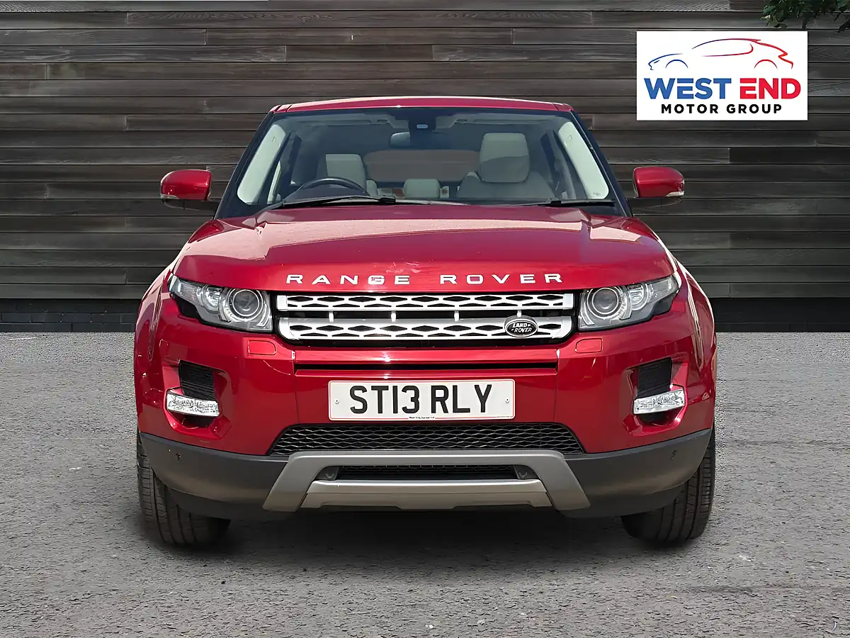 Used 2013 Land Rover Range Rover Evoque Prestige Red - Interior and Exterior details 6