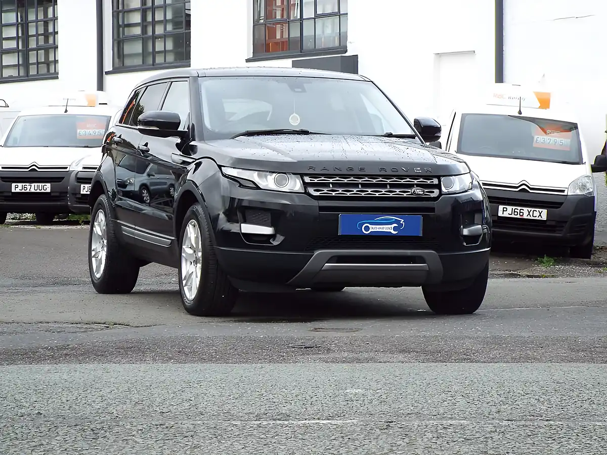 Used 2013 Land Rover Range Rover Evoque Pure Black - Interior and Exterior details 13