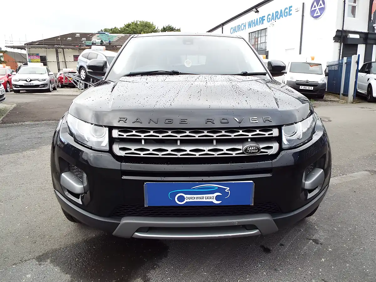 Used 2013 Land Rover Range Rover Evoque Pure Black - Interior and Exterior details 3