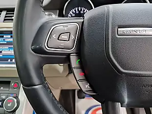 Used 2013 Land Rover Range Rover Evoque Pure Firenze Red - Interior and Exterior details 15