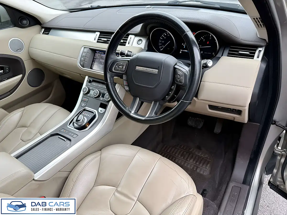Used 2013 Land Rover Range Rover Evoque Pure Gold - Interior and Exterior details 10