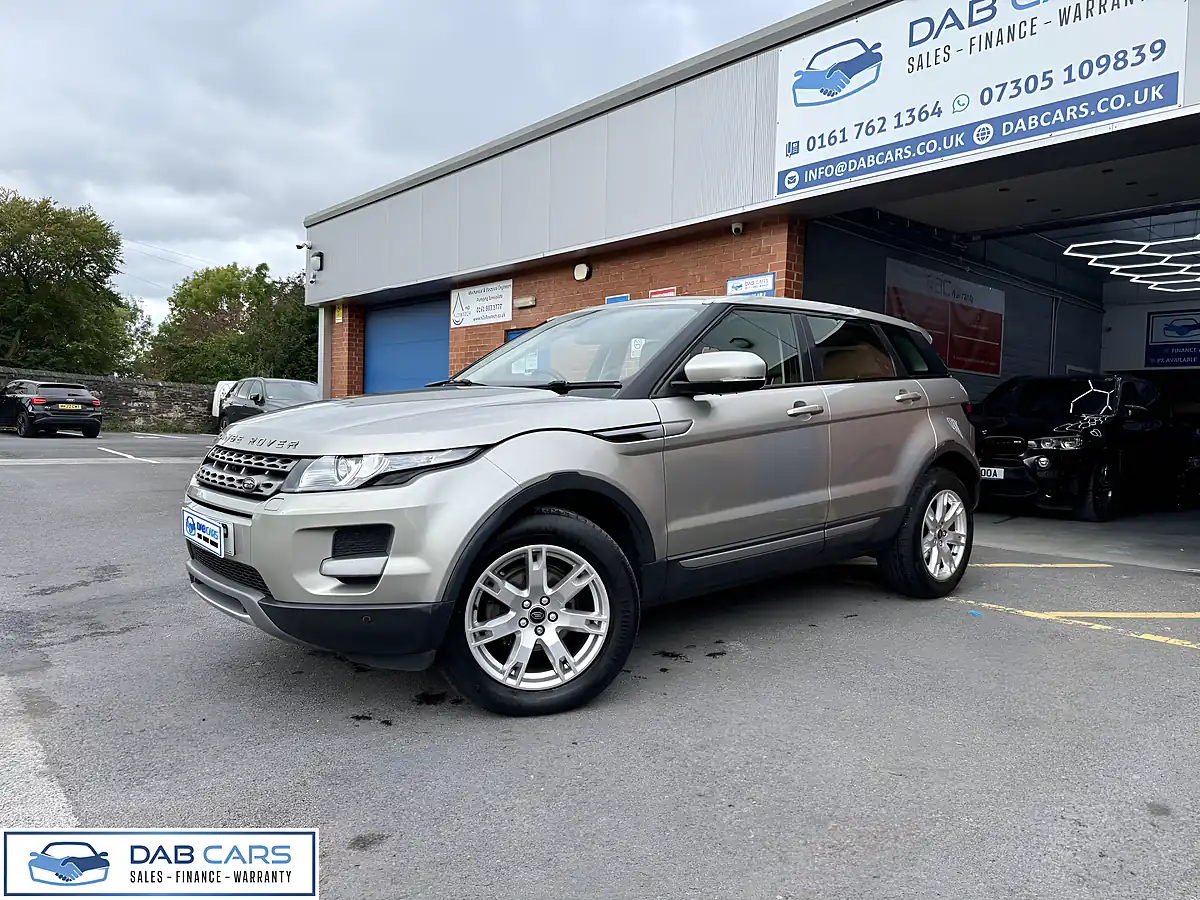 Used 2013 Land Rover Range Rover Evoque Pure Gold - Interior and Exterior details 17