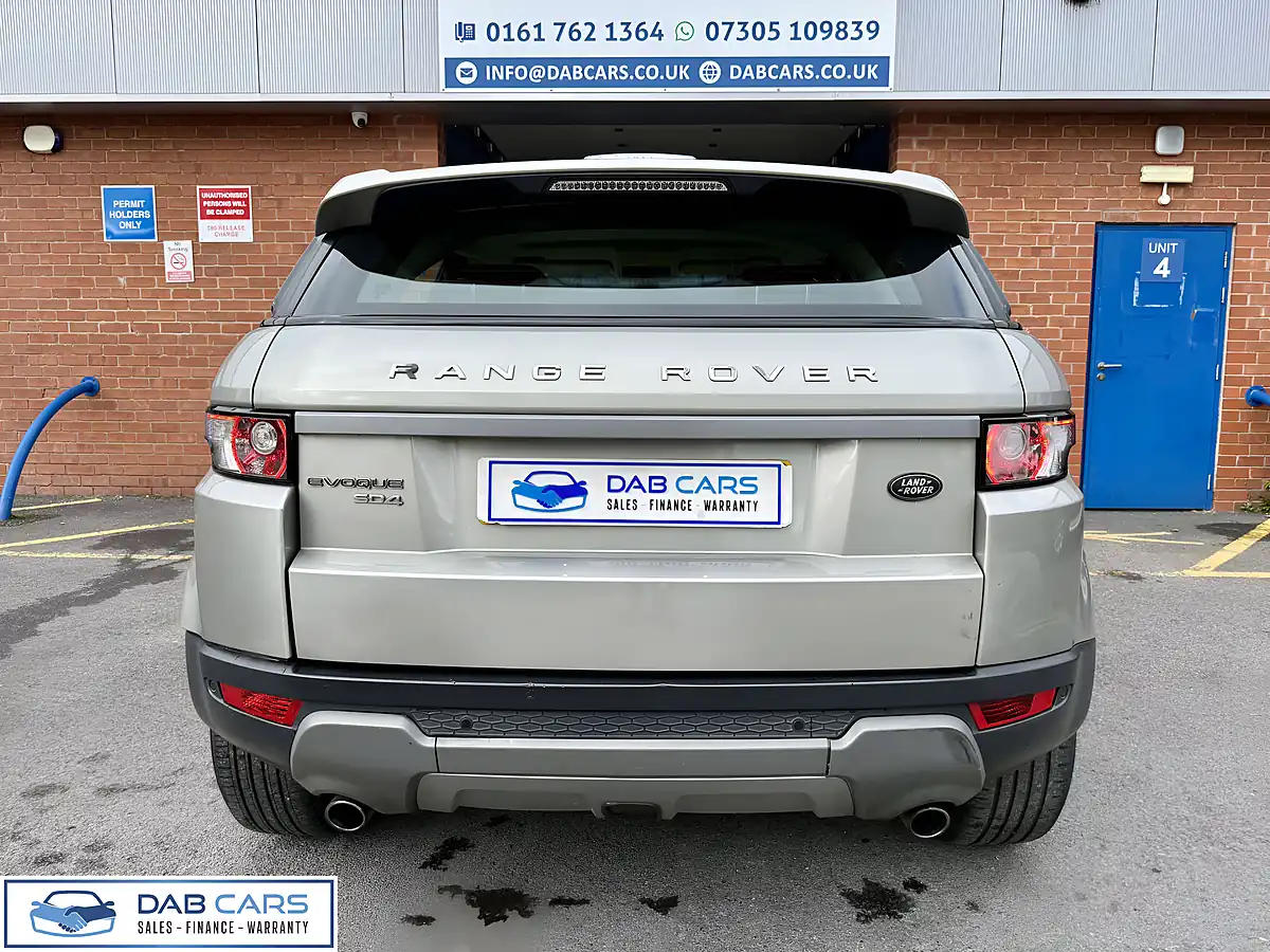 Used 2013 Land Rover Range Rover Evoque Pure Gold - Interior and Exterior details 19