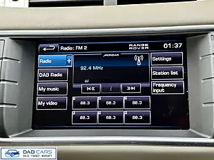 Used 2013 Land Rover Range Rover Evoque Pure Gold - Interior and Exterior details 20