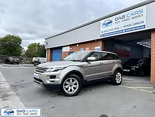 Used 2013 Land Rover Range Rover Evoque Pure Gold - Interior and Exterior details 3
