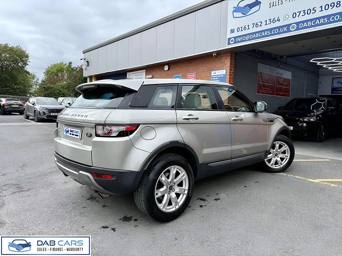 Used 2013 Land Rover Range Rover Evoque Pure Gold - Interior and Exterior details 7