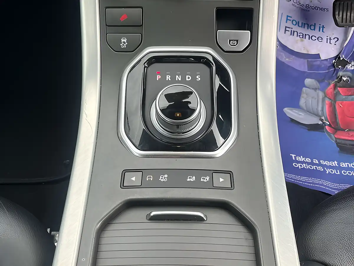 Used 2013 Land Rover Range Rover Evoque Pure Grey - Interior and Exterior details 10