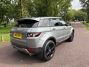 Used 2013 Land Rover Range Rover Evoque Pure Grey - Interior and Exterior details 3