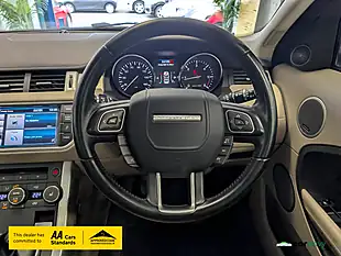 Used 2013 Land Rover Range Rover Evoque Pure Red - Interior and Exterior details 15