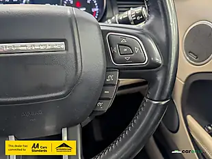 Used 2013 Land Rover Range Rover Evoque Pure Red - Interior and Exterior details 17