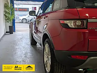Used 2013 Land Rover Range Rover Evoque Pure Red - Interior and Exterior details 7