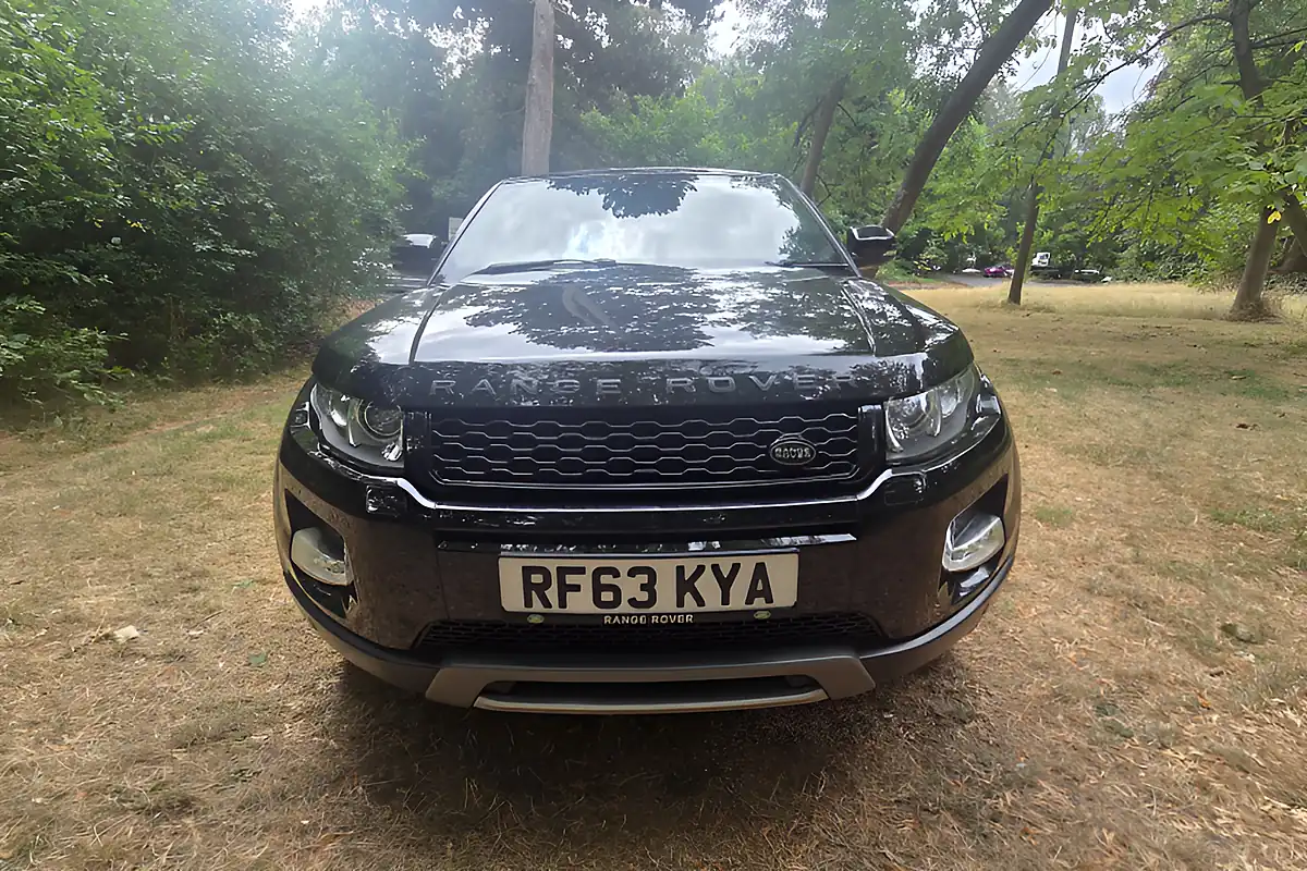 Used 2013 Land Rover Range Rover Evoque Pure Tech Black - Interior and Exterior details 3