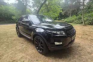 Used 2013 Land Rover Range Rover Evoque Pure Tech Black - Interior and Exterior details 4