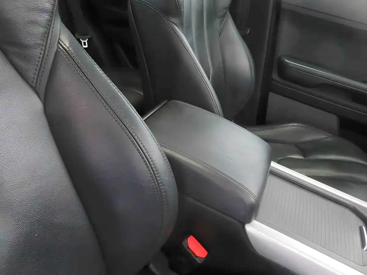 Used 2013 Land Rover Range Rover Evoque Pure Tech Grey - Interior and Exterior details 16