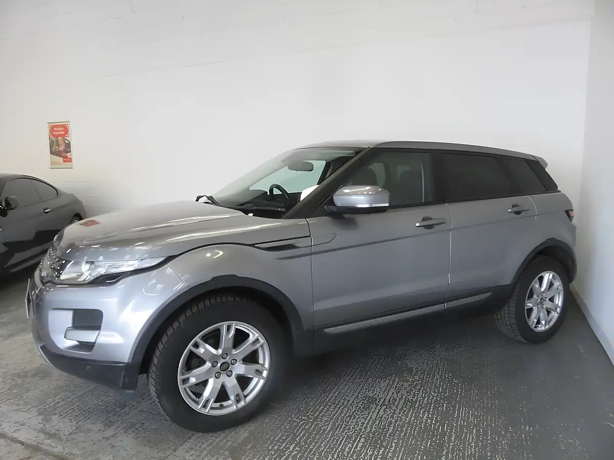 Used 2013 Land Rover Range Rover Evoque Pure Tech Grey - Interior and Exterior details 4
