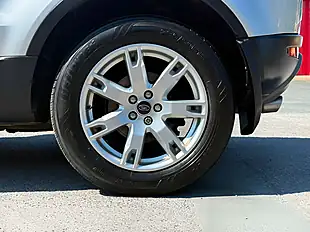 Used 2013 Land Rover Range Rover Evoque Pure Tech Indus Silver - Interior and Exterior details 19