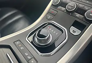 Used 2013 Land Rover Range Rover Evoque Pure Tech Santorini Black - Interior and Exterior details 12