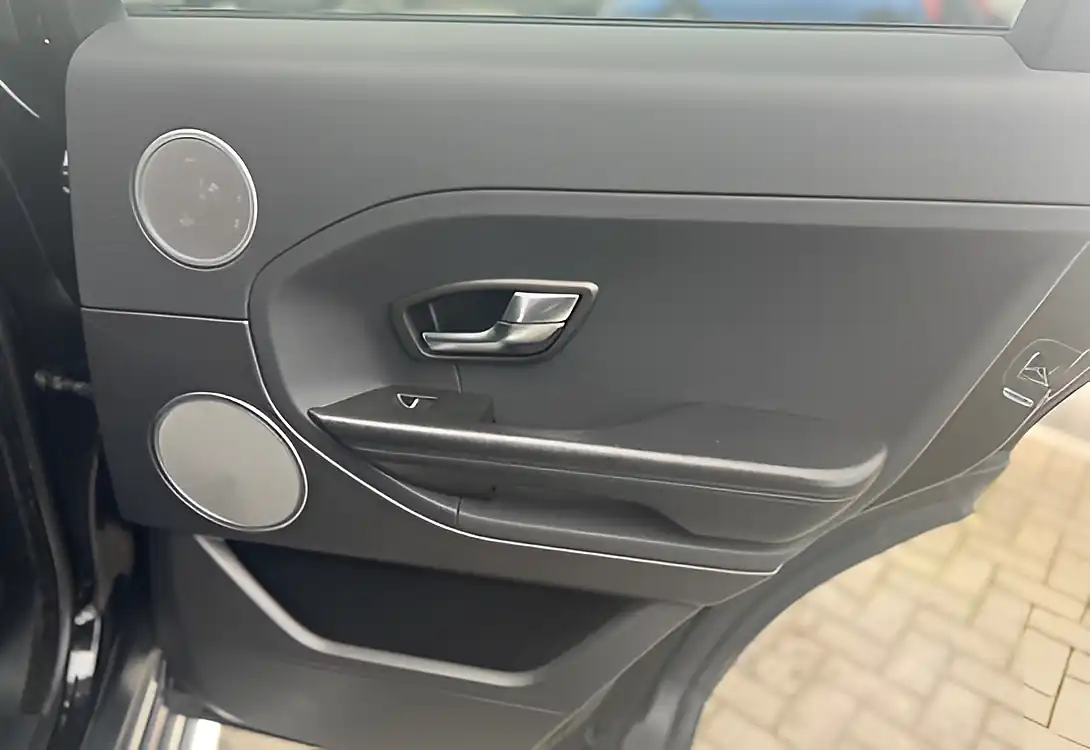 Used 2013 Land Rover Range Rover Evoque Pure Tech Santorini Black - Interior and Exterior details 14