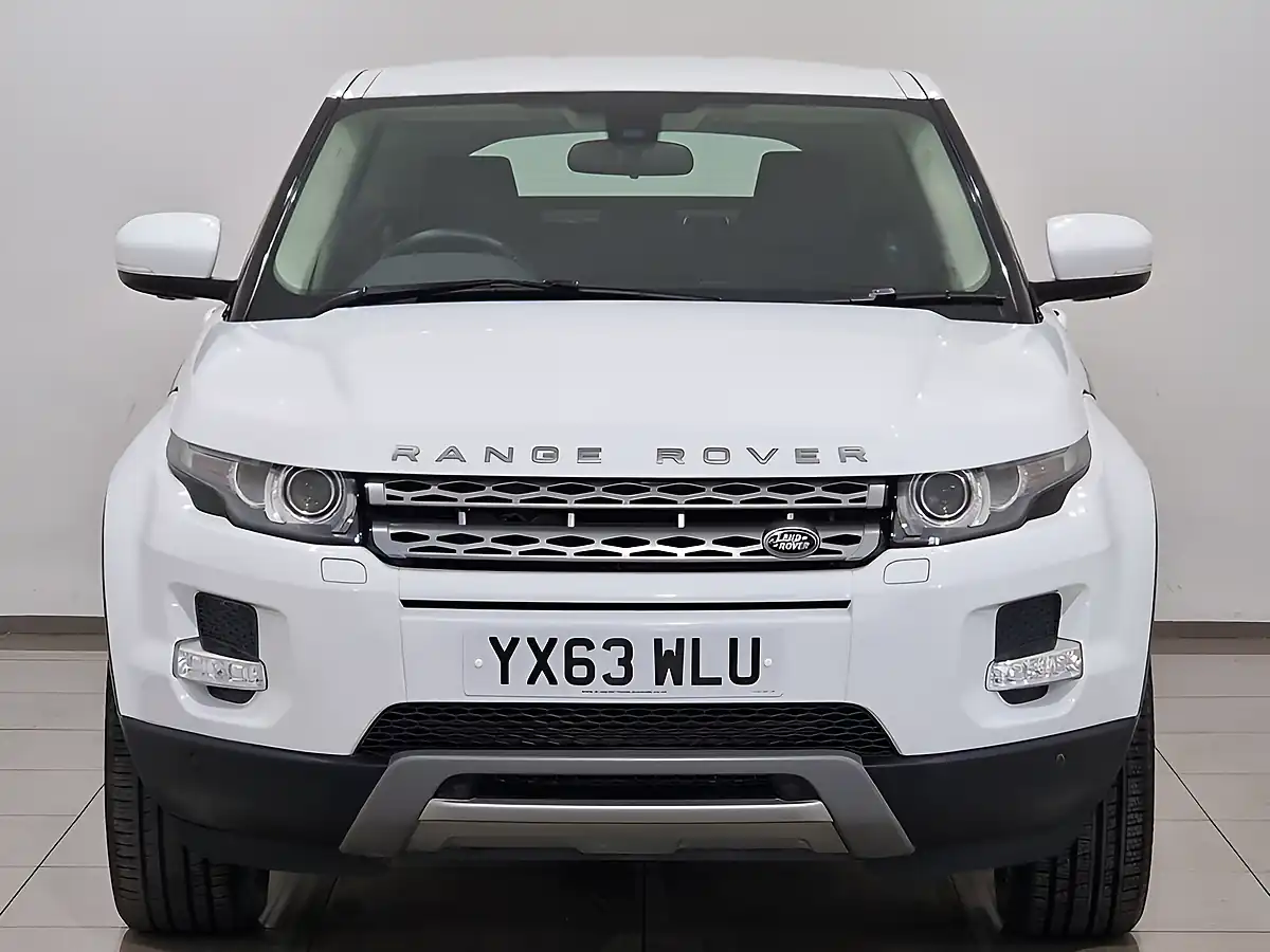 Used 2013 Land Rover Range Rover Evoque Pure Tech White - Interior and Exterior details 2
