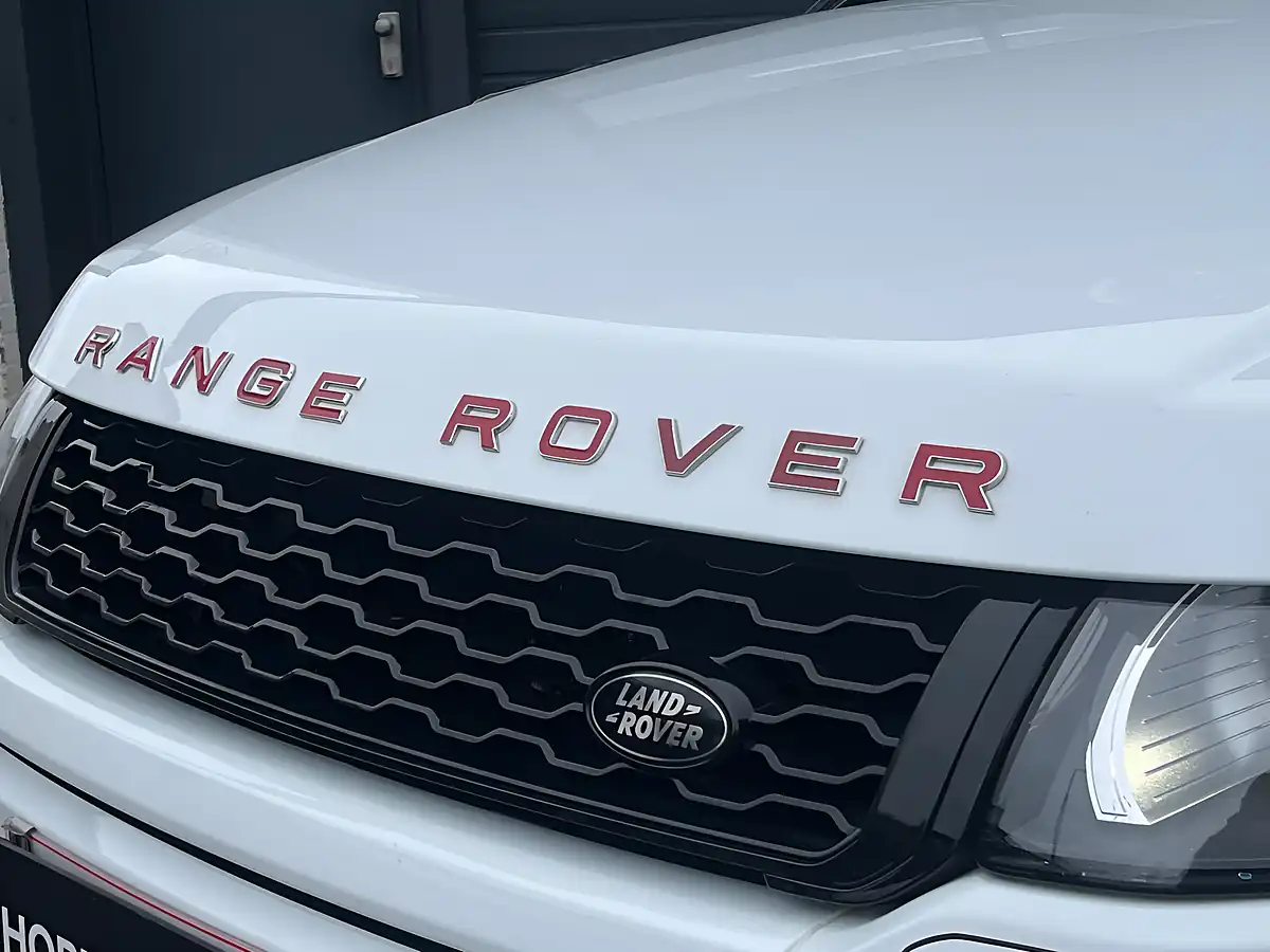 Used 2013 Land Rover Range Rover Evoque Pure White - Interior and Exterior details 14