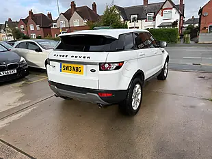 Used 2013 Land Rover Range Rover Evoque Pure White - Interior and Exterior details 3