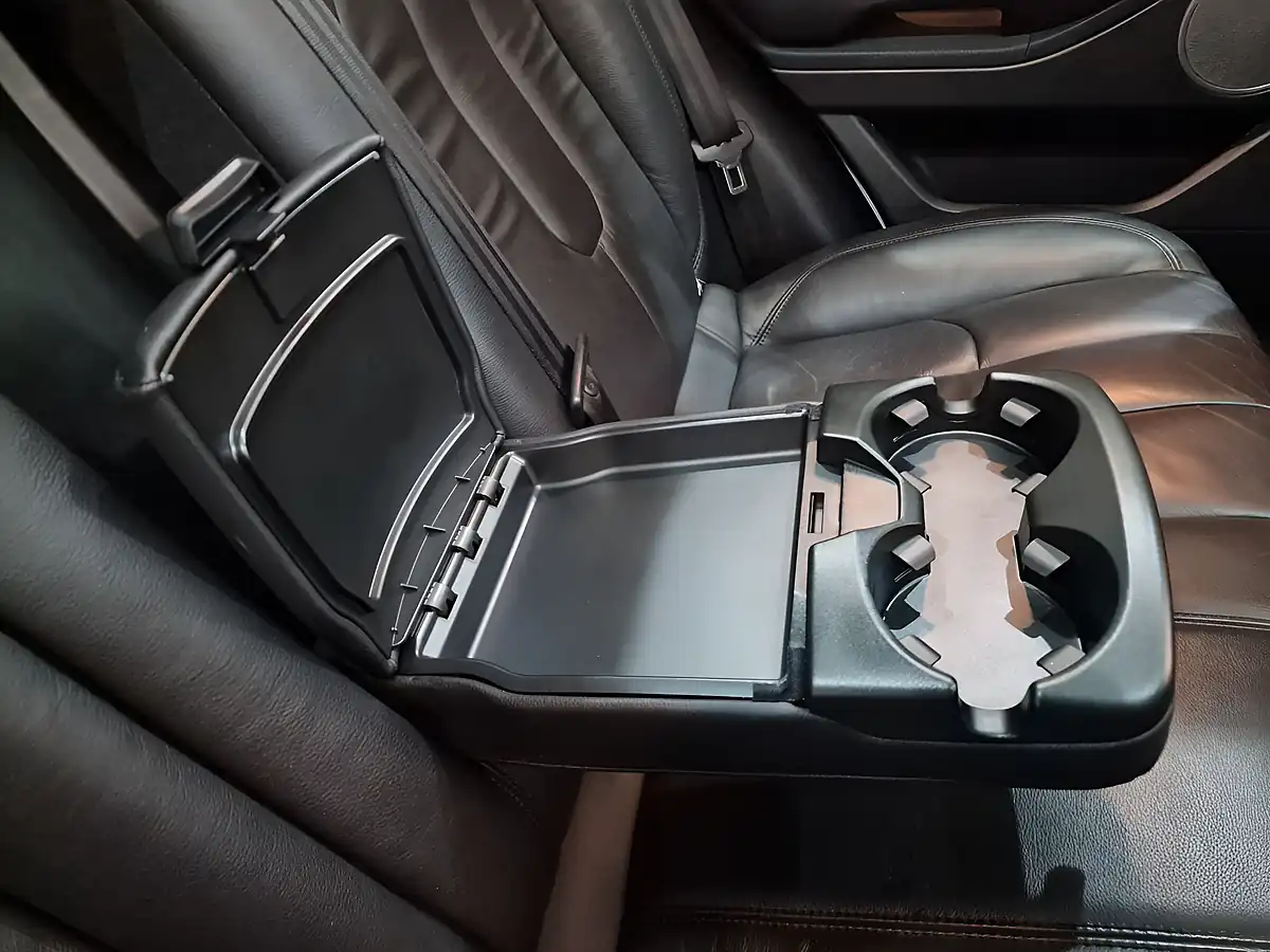 Used 2013 Land Rover Range Rover Evoque Pure White - Interior and Exterior details 13