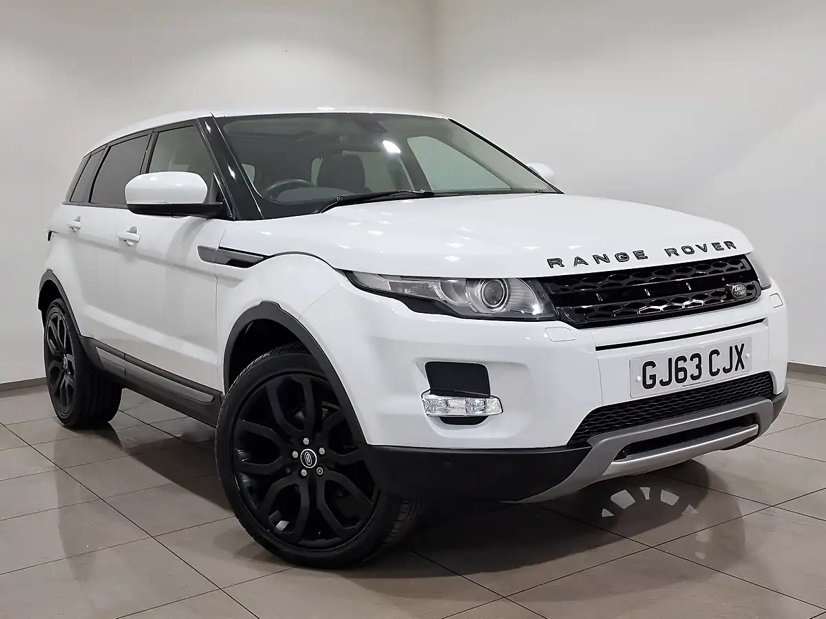 Used 2013 Land Rover Range Rover Evoque Pure White - Interior and Exterior details 7