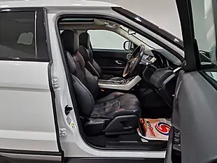 Used 2013 Land Rover Range Rover Evoque Pure White - Interior and Exterior details 9