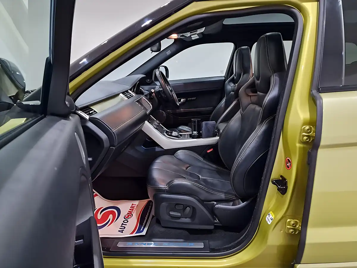 Used 2013 Land Rover Range Rover Evoque Special Edition Sicilian Yellow - Interior and Exterior details 19