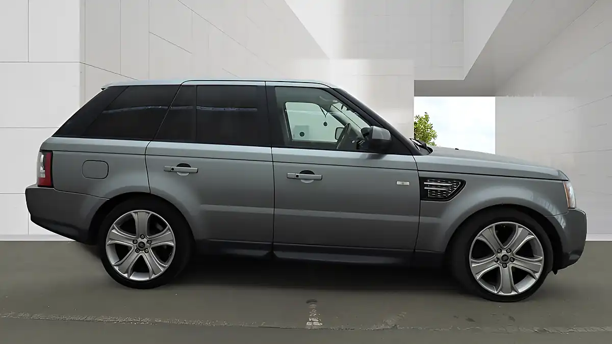 Used 2013 Land Rover Range Rover Sport Hse Black Grey - Interior and Exterior details 5