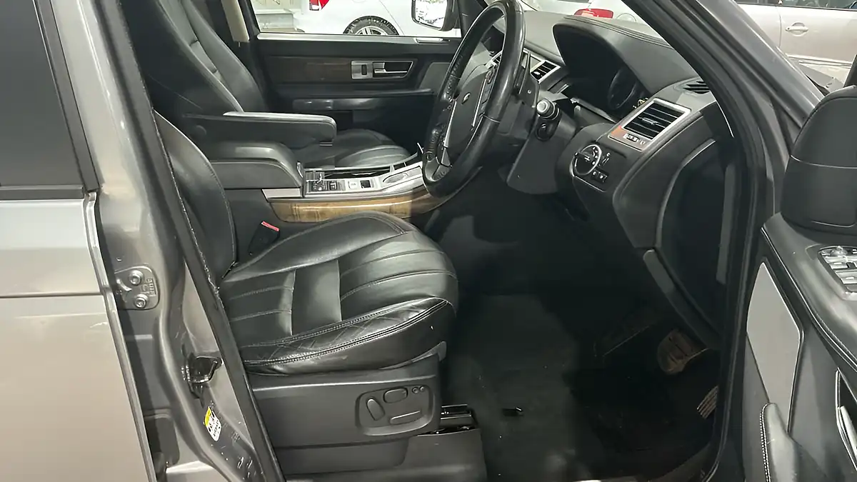 Used 2013 Land Rover Range Rover Sport Hse Black Grey - Interior and Exterior details 7