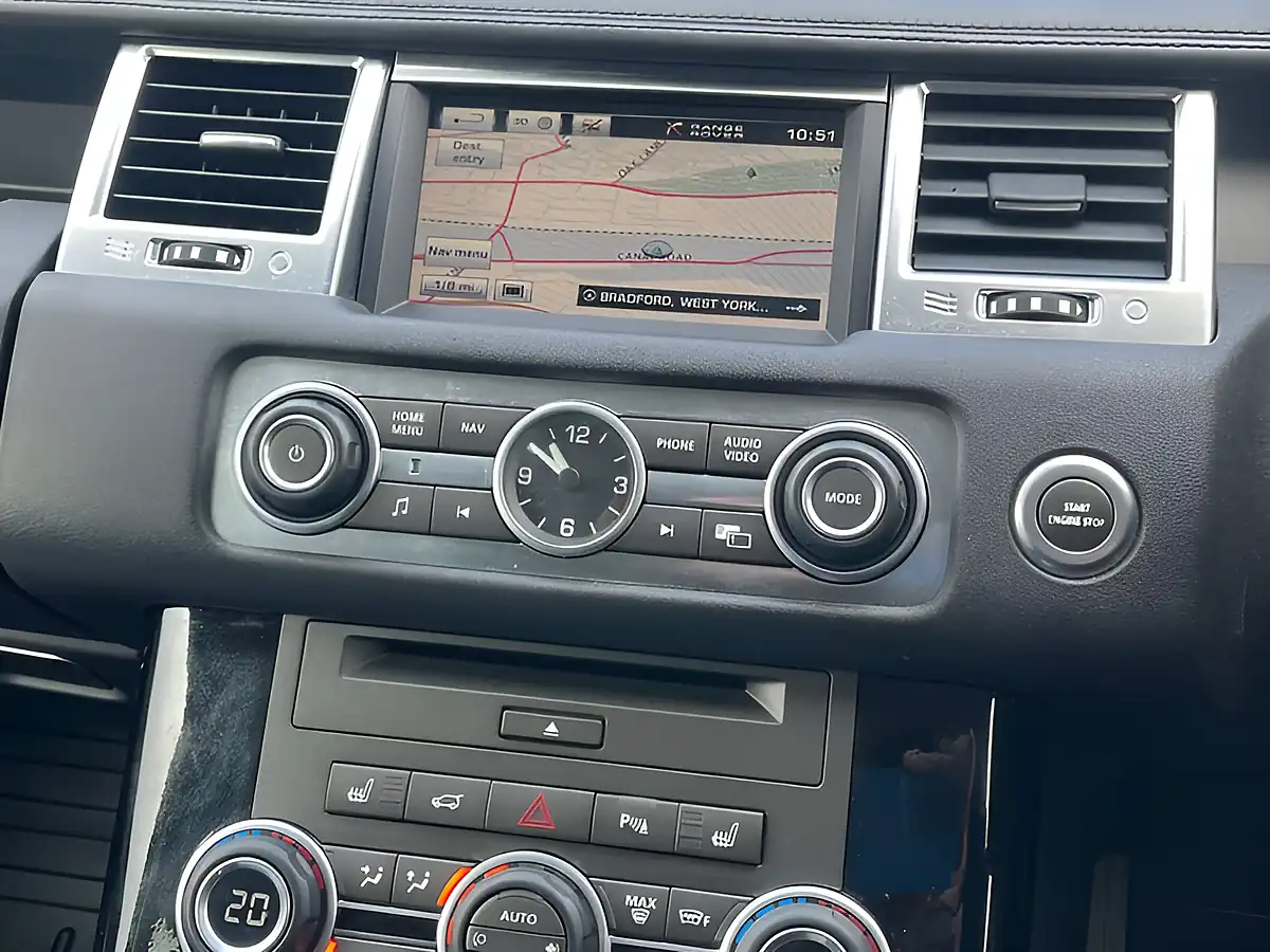 Used 2013 Land Rover Range Rover Sport Hse Black Indus Silver - Interior and Exterior details 17