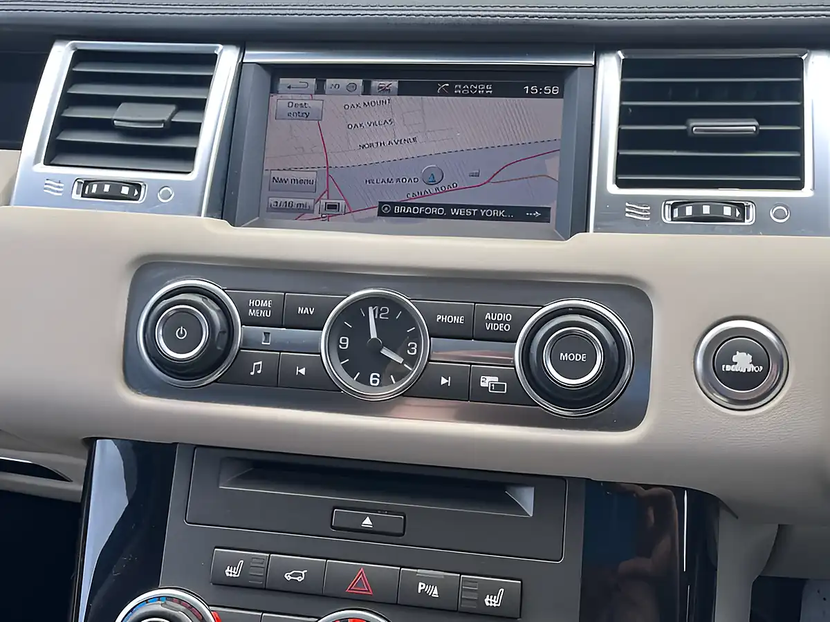 Used 2013 Land Rover Range Rover Sport Hse Black Santorini Black - Interior and Exterior details 11