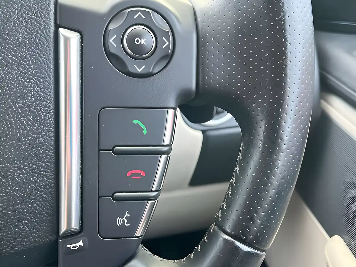 Used 2013 Land Rover Range Rover Sport Hse Black Santorini Black - Interior and Exterior details 16