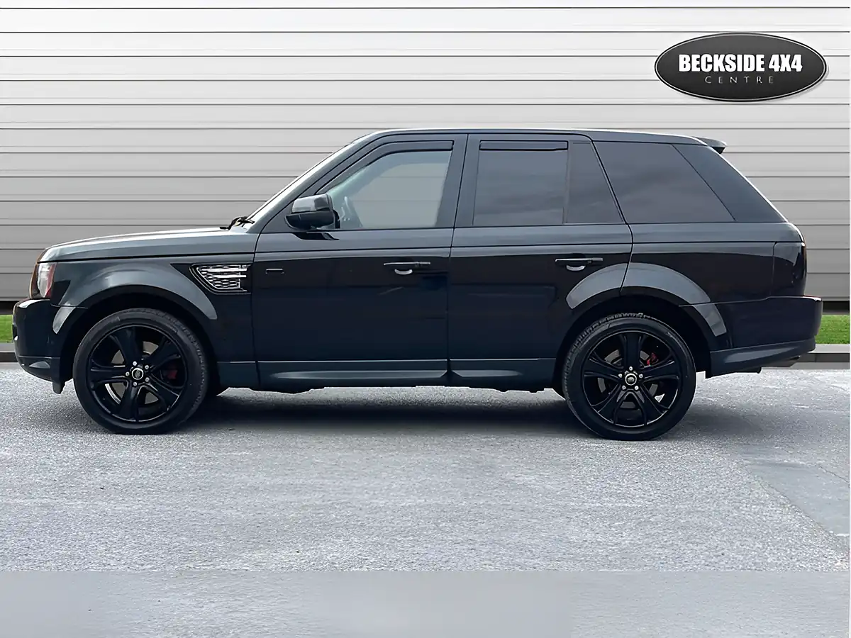 Used 2013 Land Rover Range Rover Sport Hse Black Santorini Black - Interior and Exterior details 6