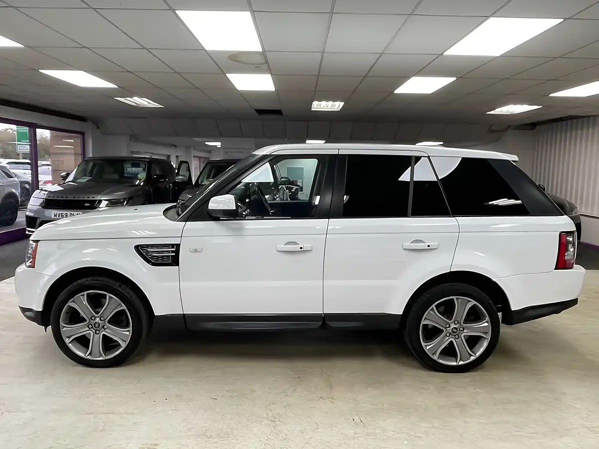 Used 2013 Land Rover Range Rover Sport Hse Black White - Interior and Exterior details 10