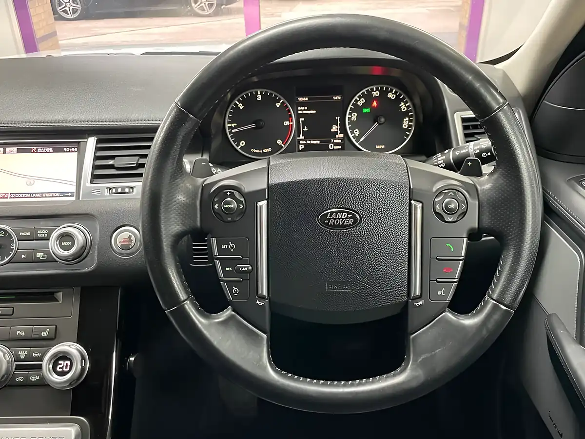 Used 2013 Land Rover Range Rover Sport Hse Black White - Interior and Exterior details 17