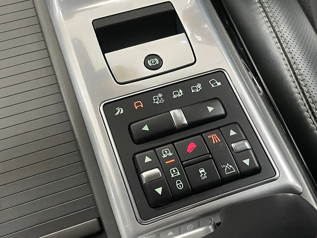 Used 2013 Land Rover Range Rover Sport Hse Black White - Interior and Exterior details 2