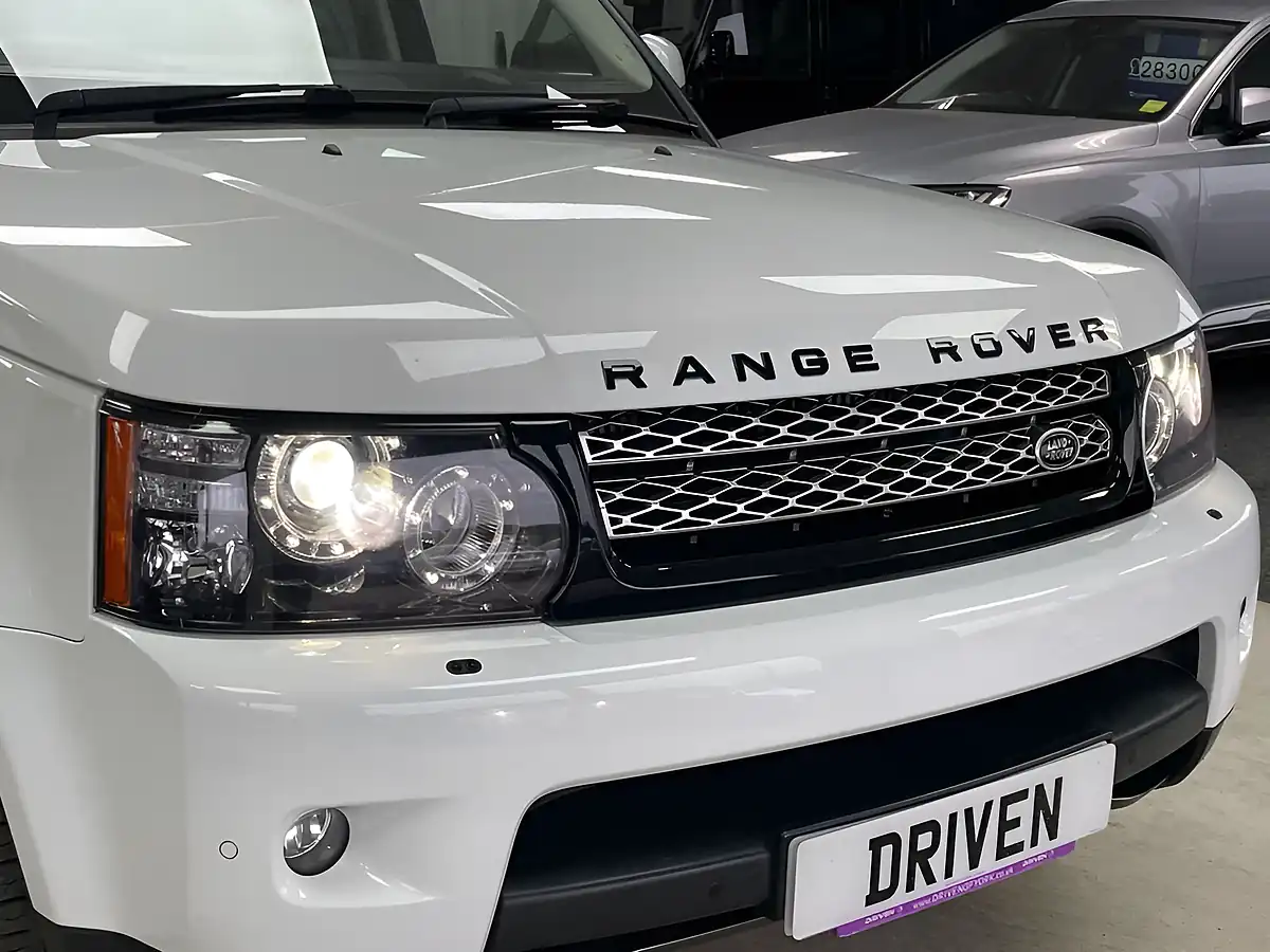 Used 2013 Land Rover Range Rover Sport Hse Black White - Interior and Exterior details 5