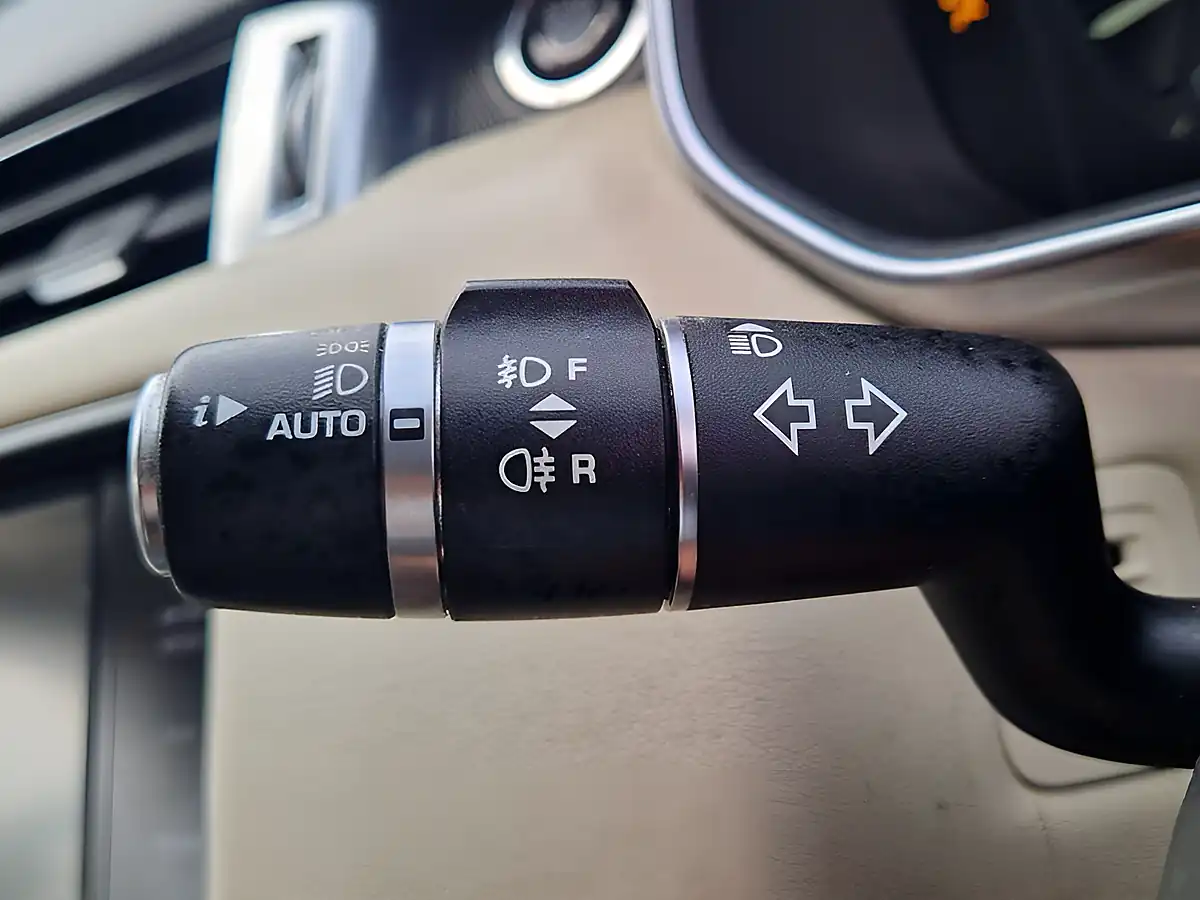 Used 2013 Land Rover Range Rover Sport Hse Red - Interior and Exterior details 18