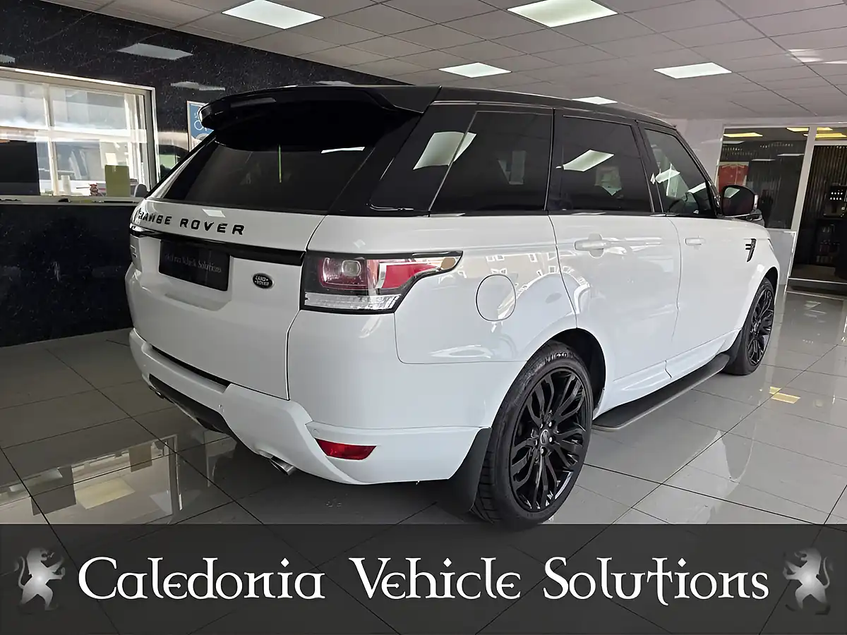 Used 2013 Land Rover Range Rover Sport Hse White - Interior and Exterior details 3